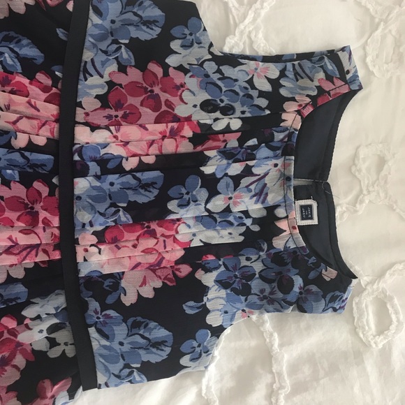 Janie and Jack sleeveless pleated 18-24m dress! - Picture 2 of 4